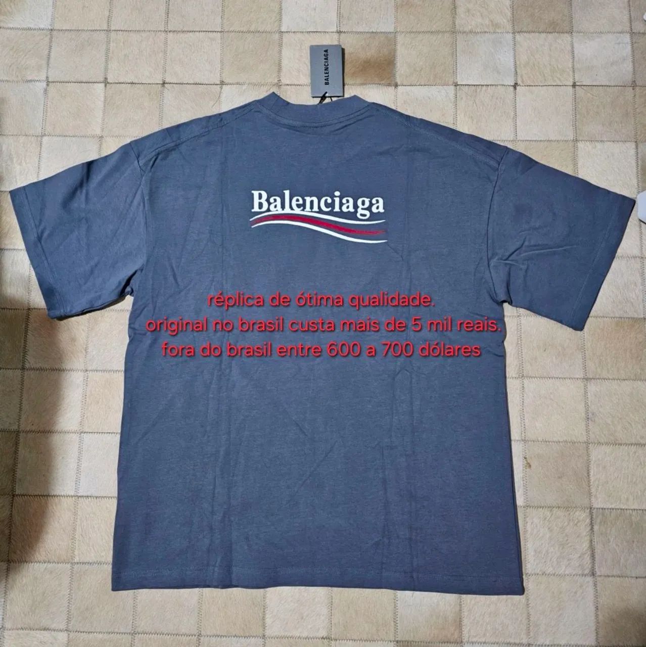 Camiseta balenciaga cinza - Foto 5