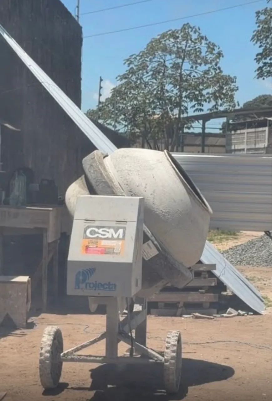 Vende Betoneira Nova!