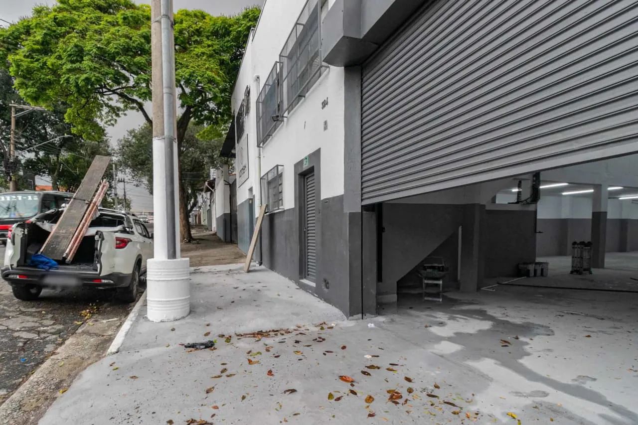 Galpão na Rua Abadiânia, 324  733 m² - Foto 2