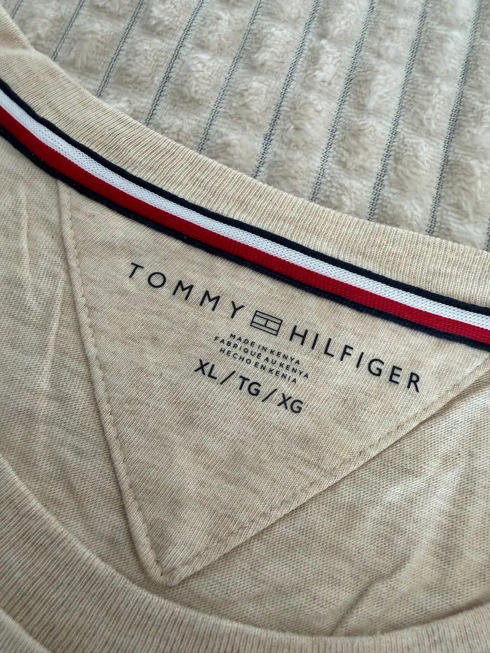 Camiseta Tommy Hilfiger Masc - Foto 3