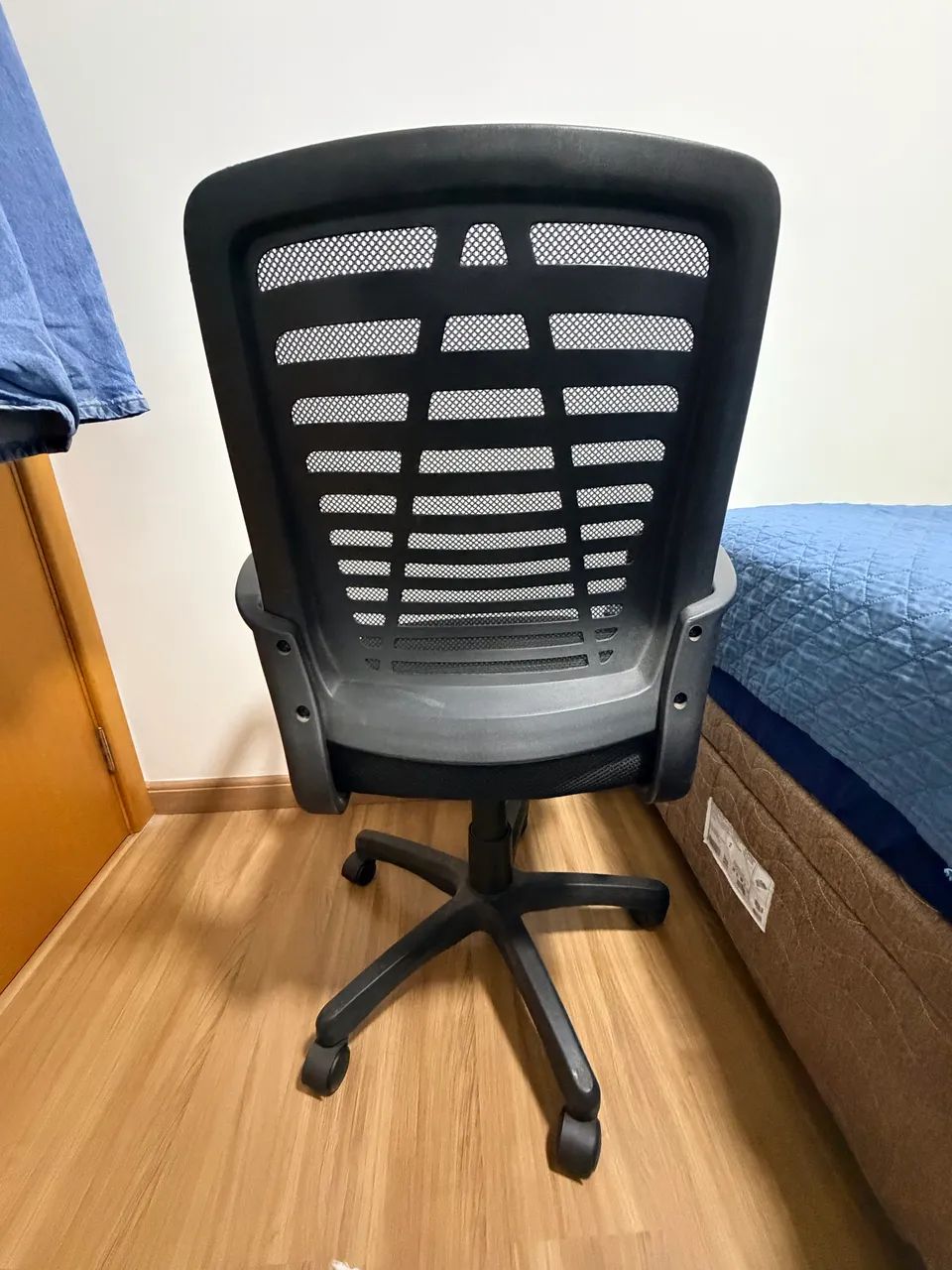 Cadeira de escritório  - Foto 2