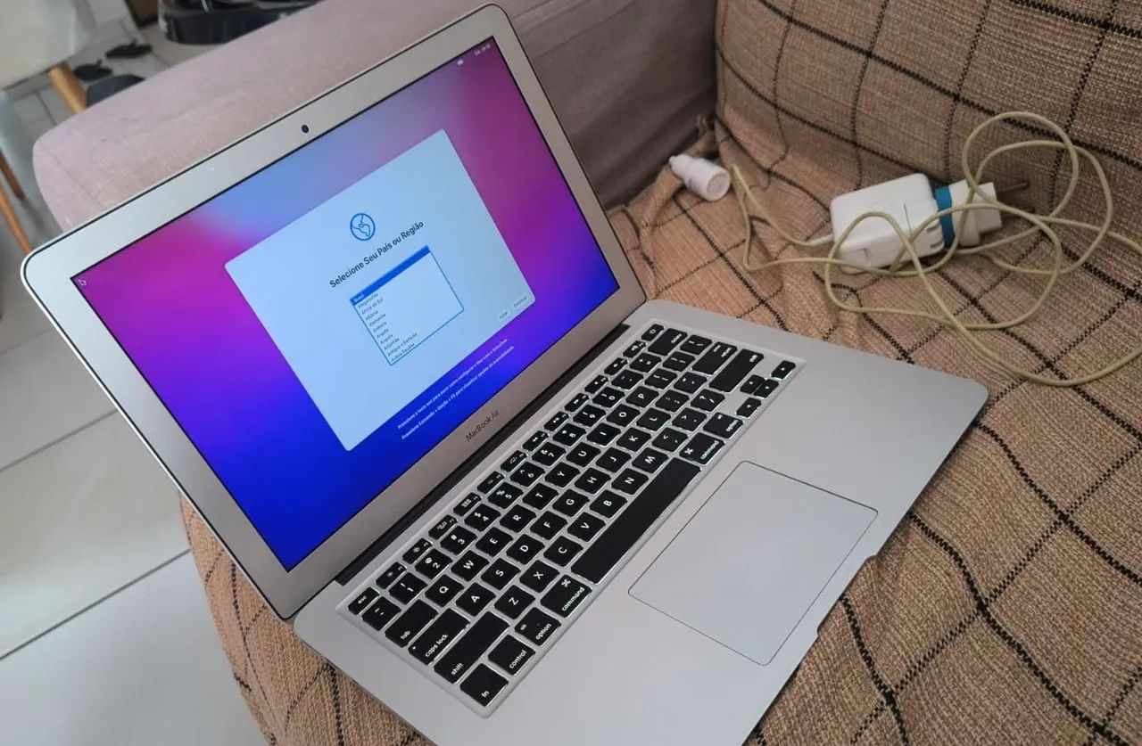 MacBook Air 13 A1466 2015 i5 8GB SSD 512GB - Excelente Estado