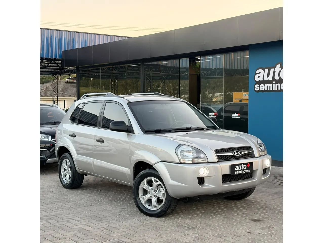 Hyundai Tucson 2.0 16V Mec. 2010 - Foto 3