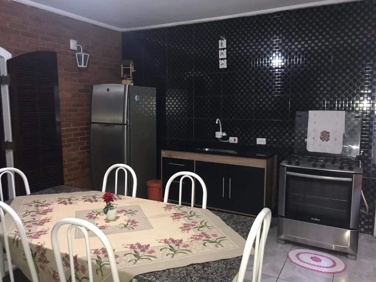 Alugo casa / sobrado próximo ao centro de Cotia  - Foto 2