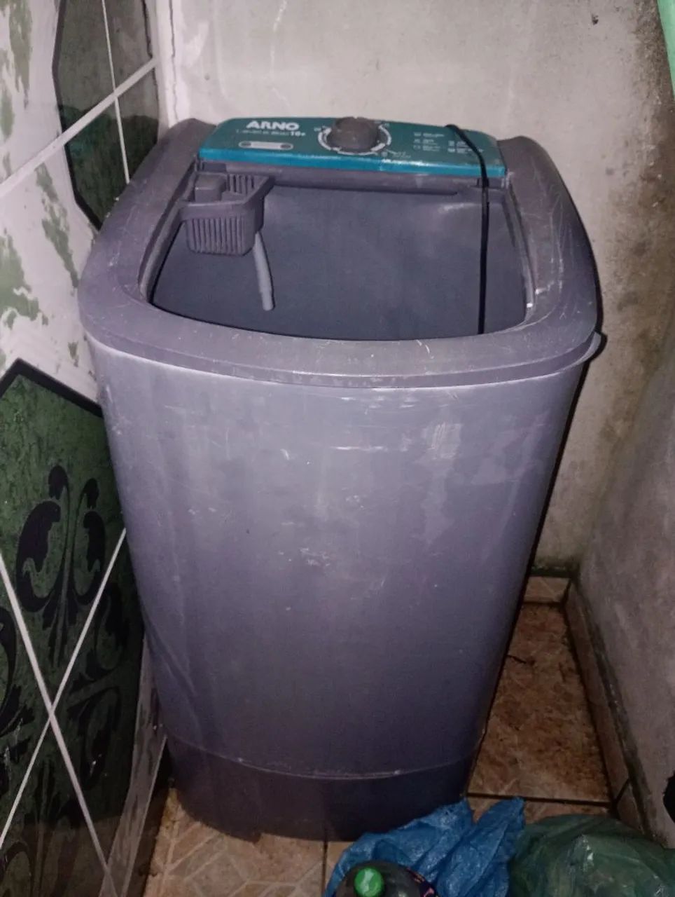 Tanquinho de lavar roupa ARNO  - Foto 2