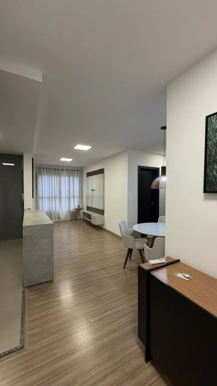 Apartamento 02 dormitórios | Zona 08