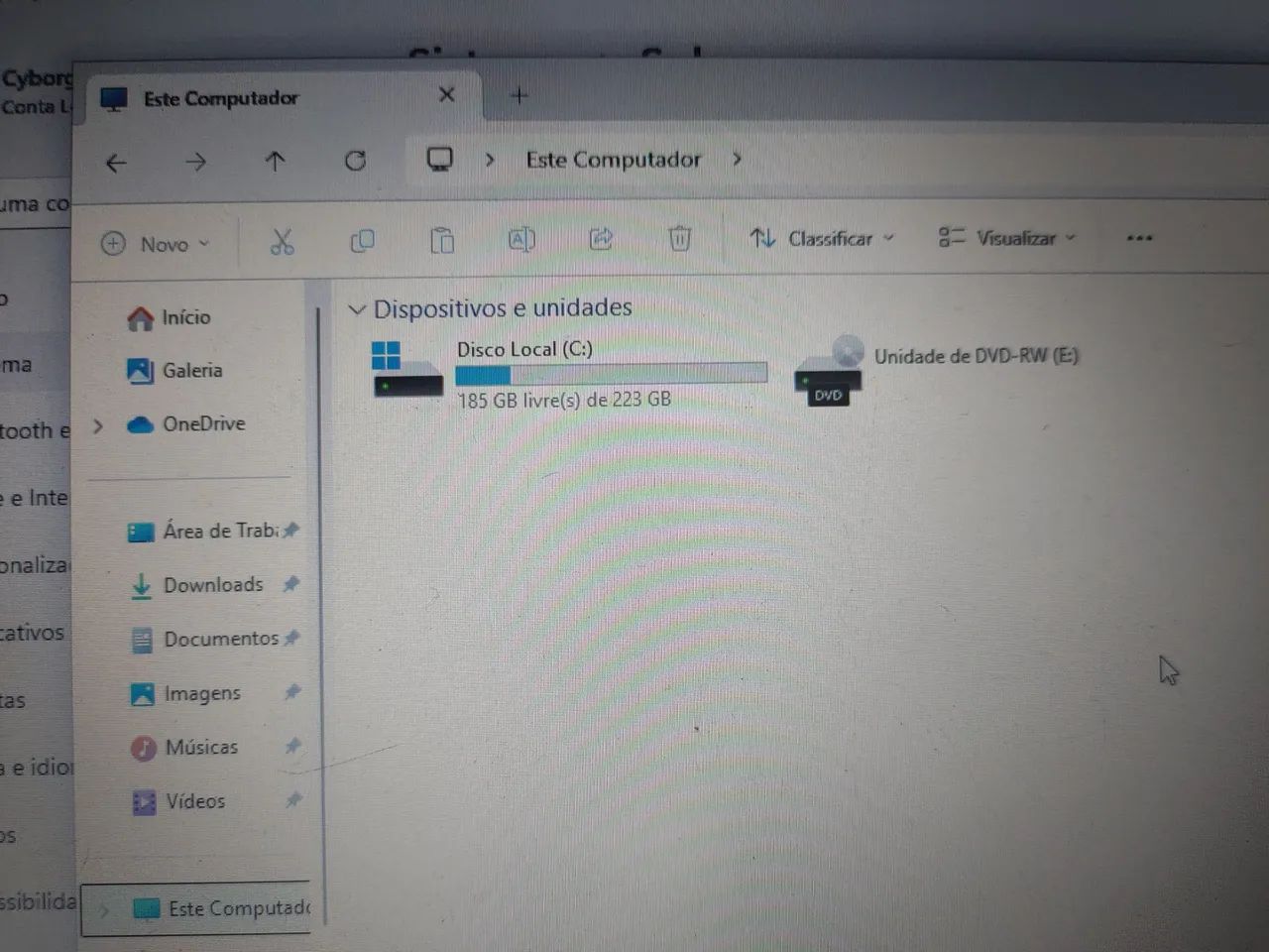 Notebook HP i5 8ram ssd240 ( detalhe ) tem q usar mouse externo  - Foto 3