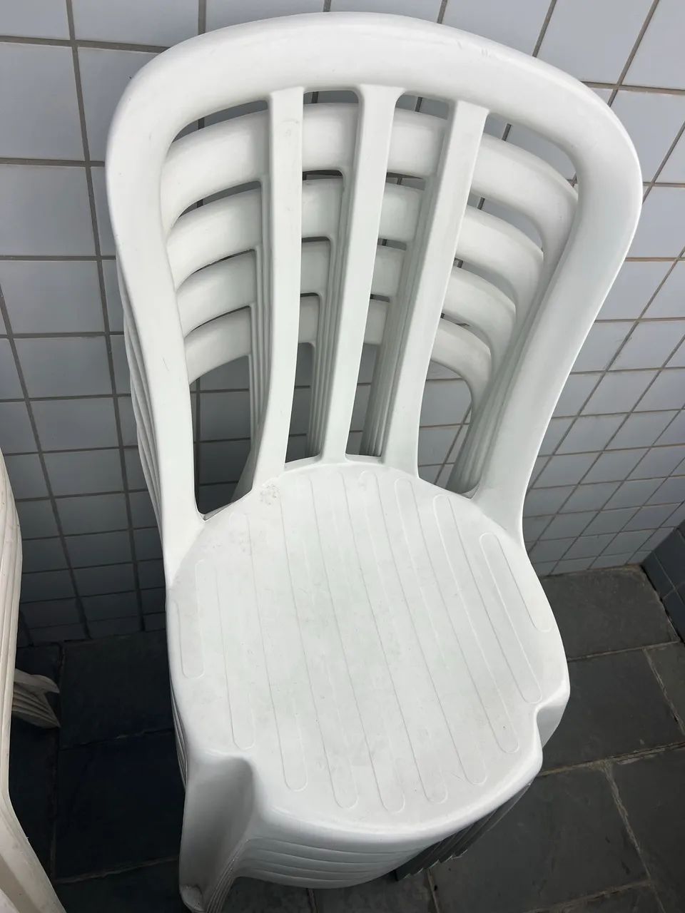Cadeira de plástico 