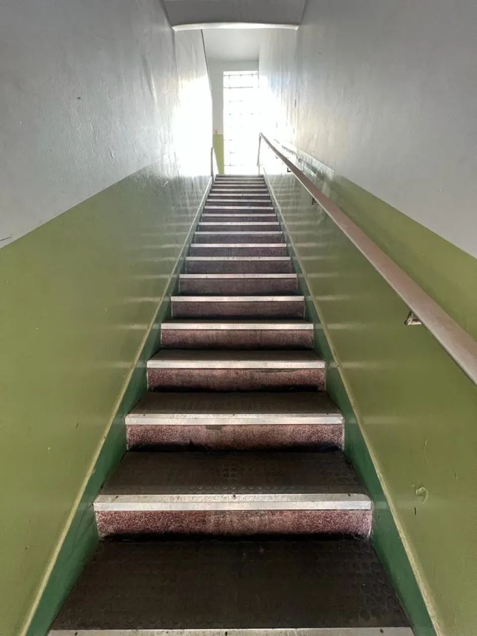 Sala Comercial 1 - Pavimento Superior Frente - Foto 2
