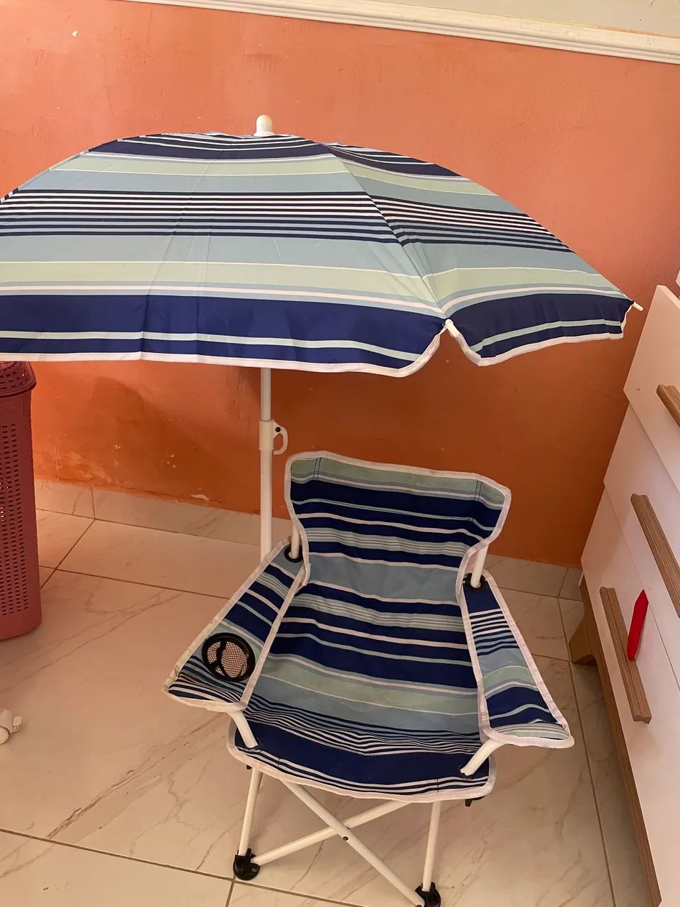 Cadeira de praia infantil com guarda sol  - Foto 2