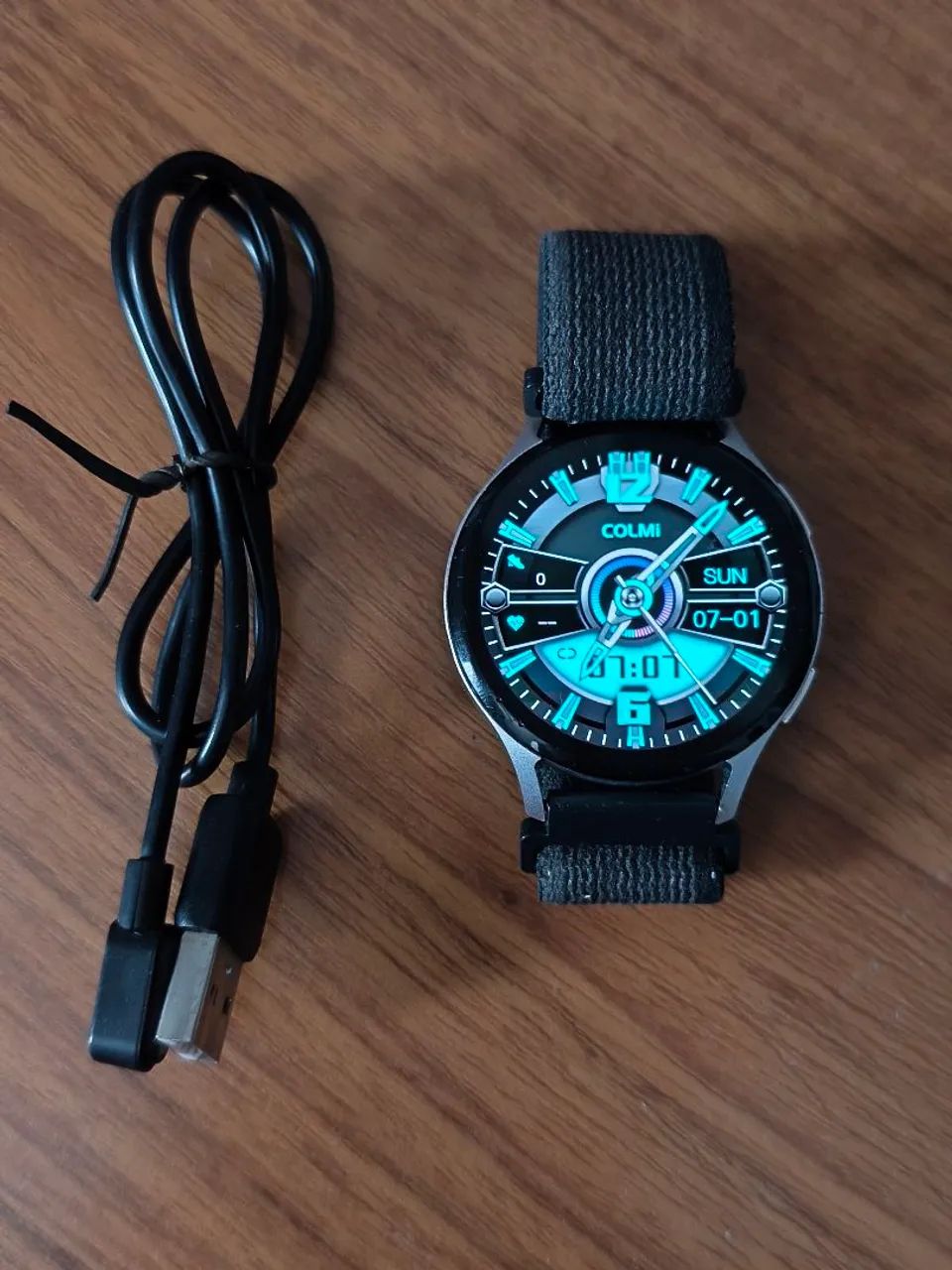 Smartwatch Colmi i28 Ultra 
