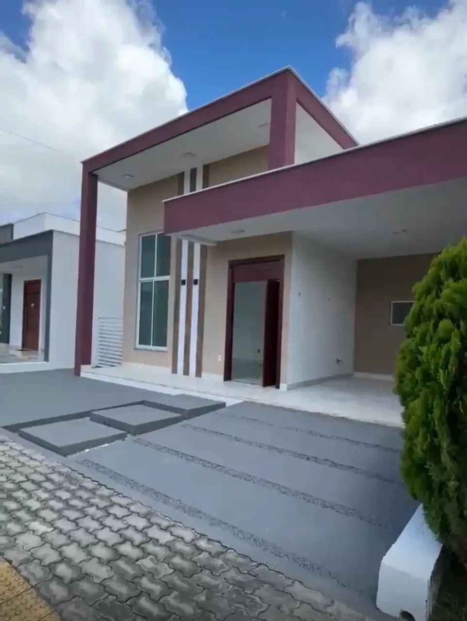 RS | ALUGO CASA NO CONDOMÍNIO PEDRA DA LUA