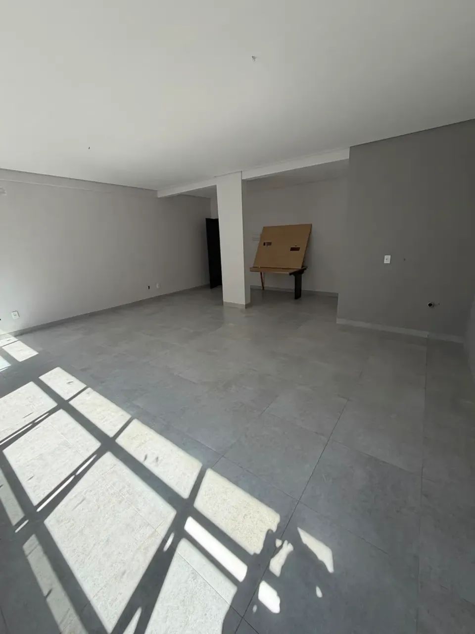 SALA 48 M2 ORLA 14 GRACIOSA - Foto 2