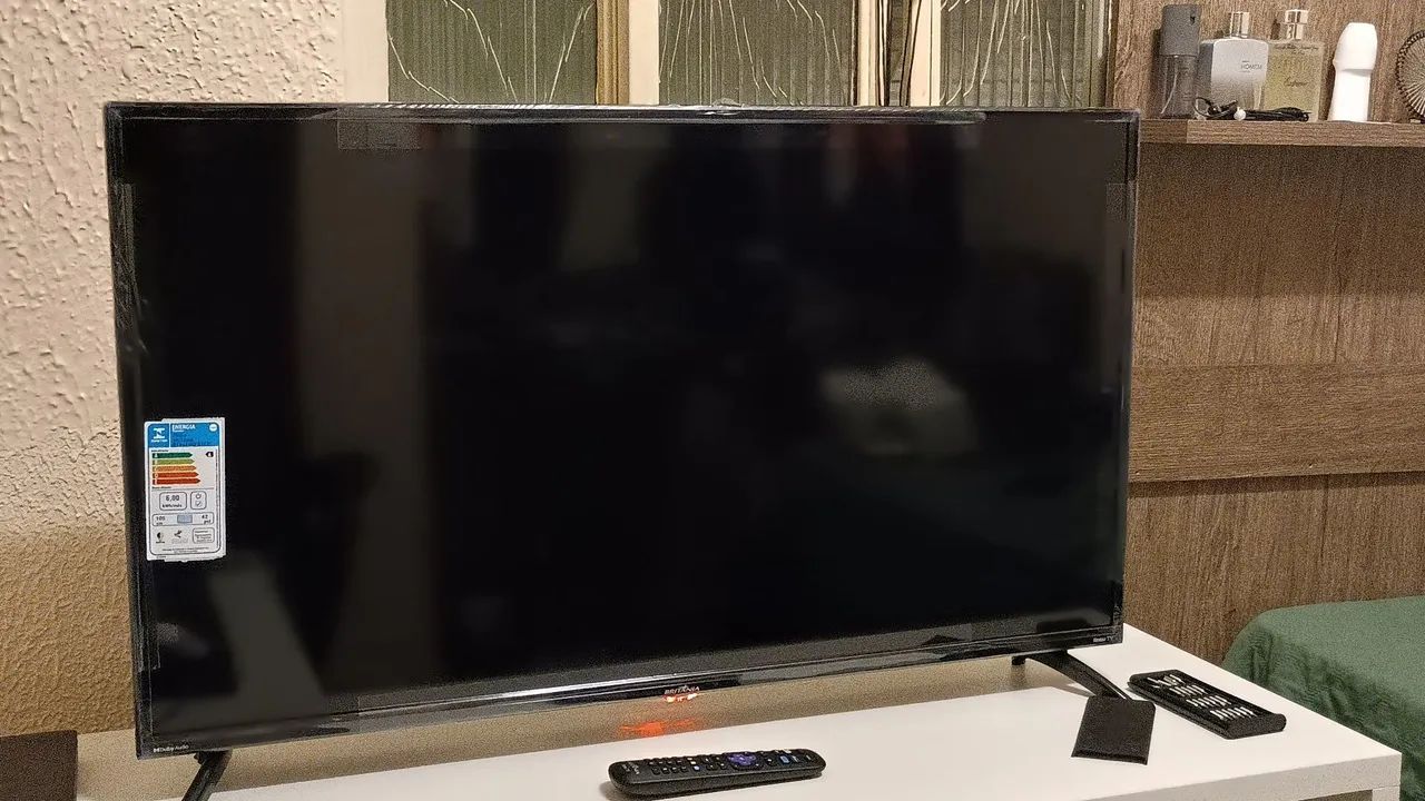 (Nova) Smart TV Roku 42 polegadas LED Philco/Britânia