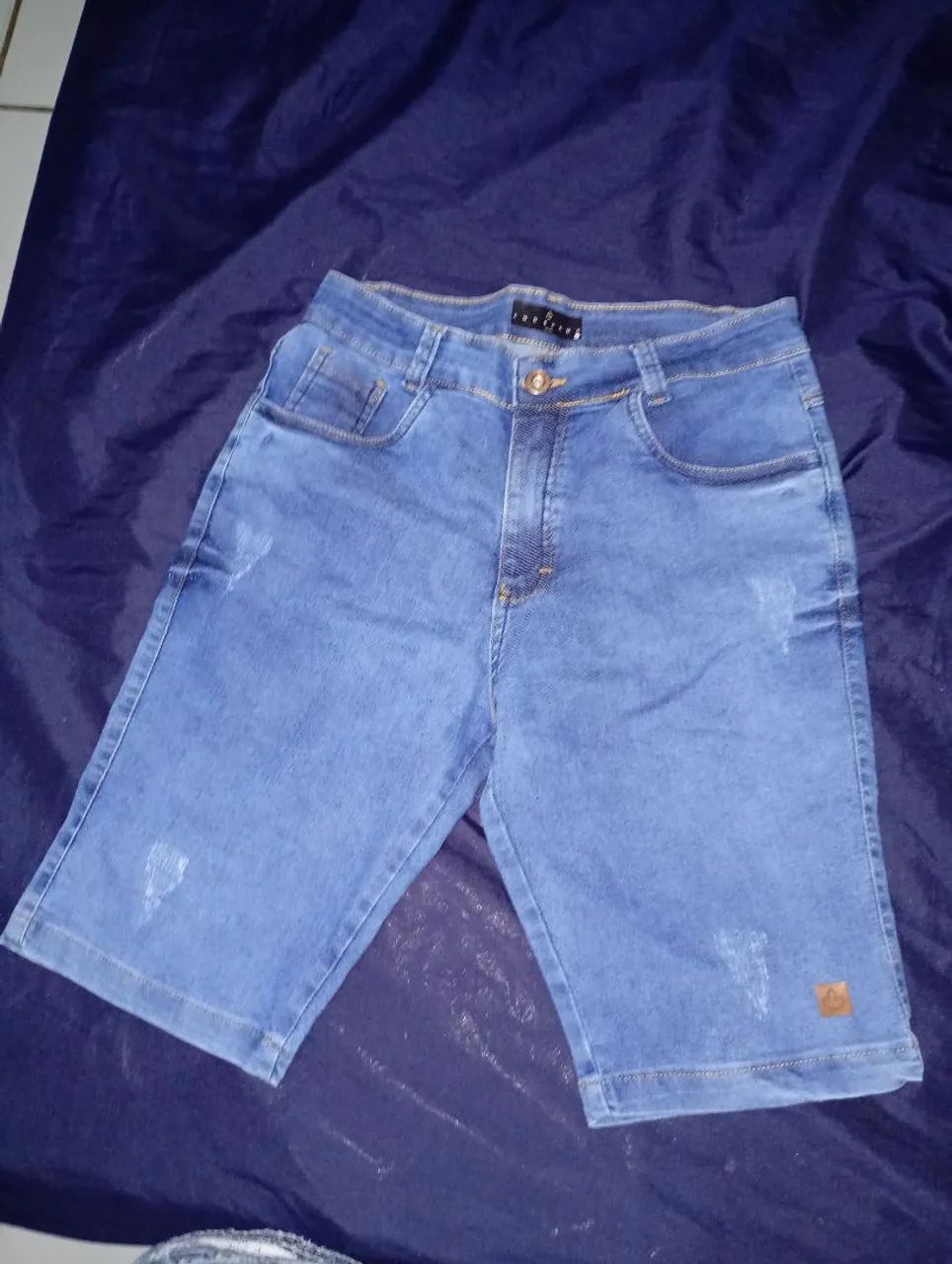 Bermuda CND brand nova  - Foto 2