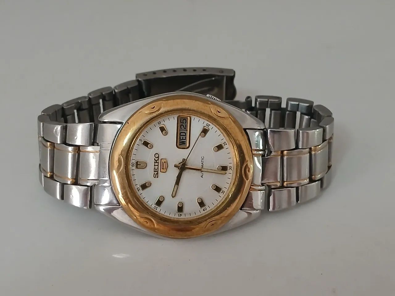 Relógio antigo original SEIKO 5 automático vintage raro de coleção  - Foto 5
