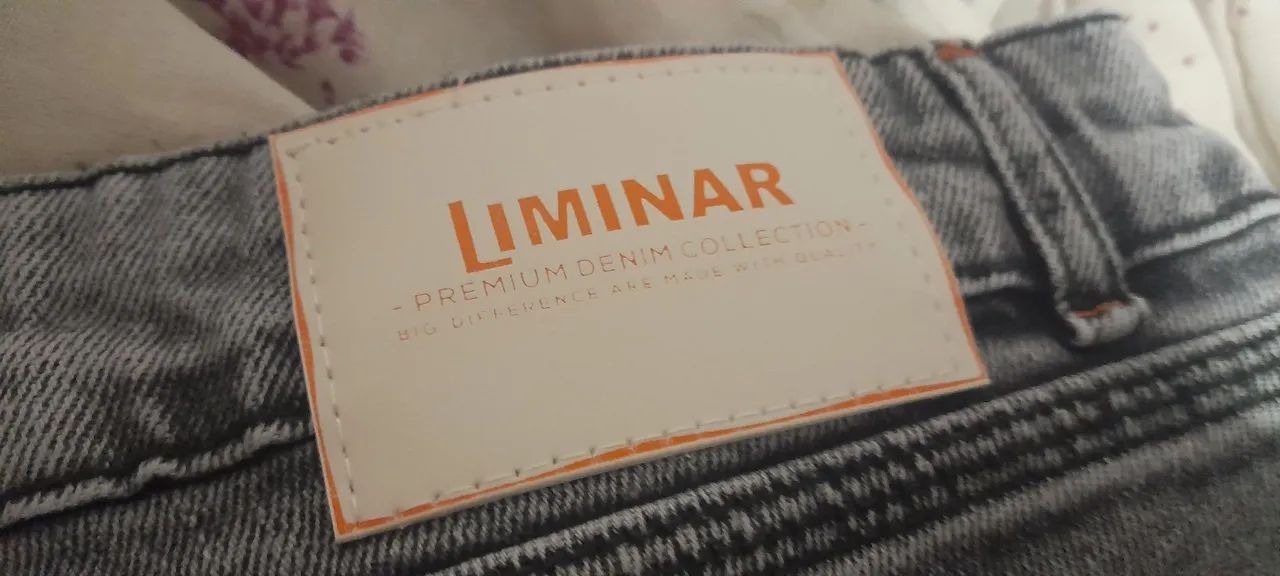 Calça Jeans Liminar - Foto 4