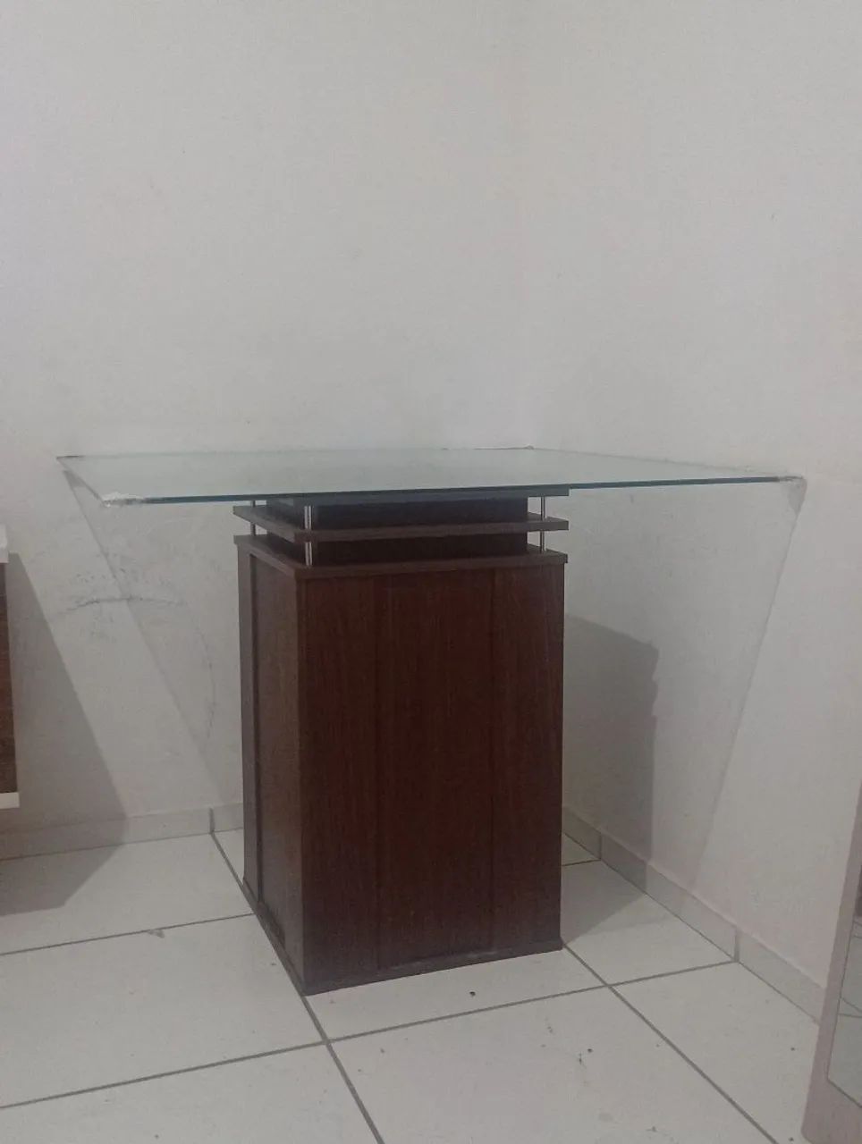 Mesa sem cadeiras  - Foto 2