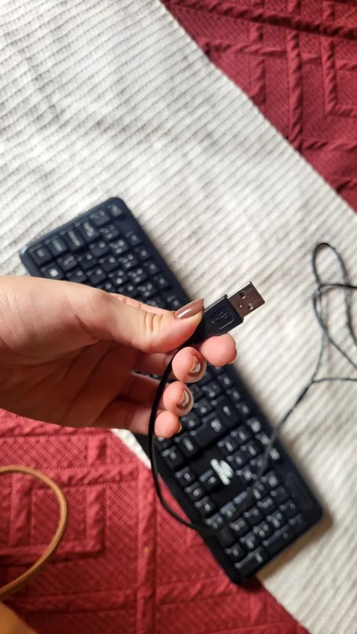 Teclado com cabo USB - Foto 2