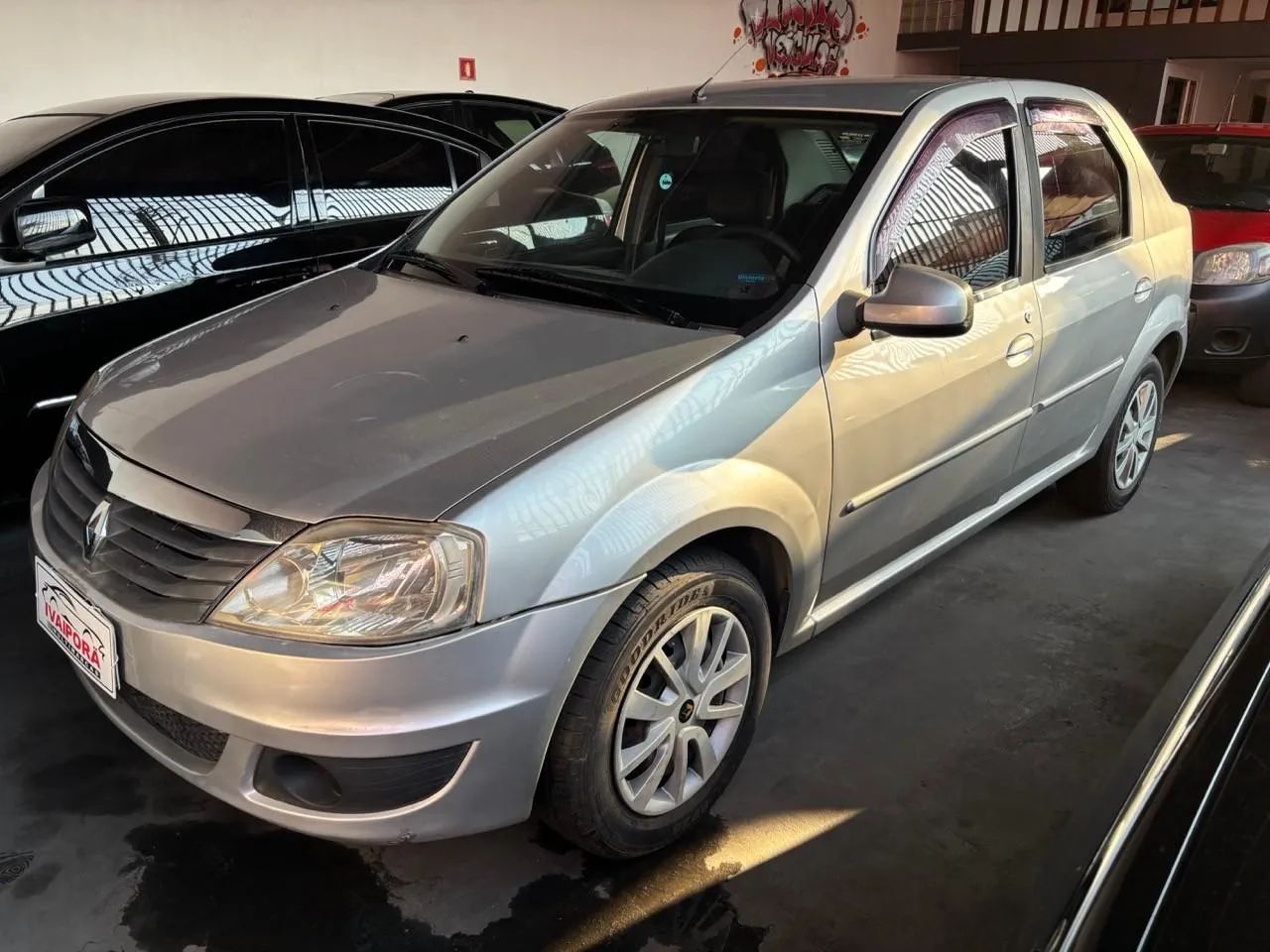 Renault Logan Expression Hi-flex 1.6 8V 4P 2011 - Foto 4
