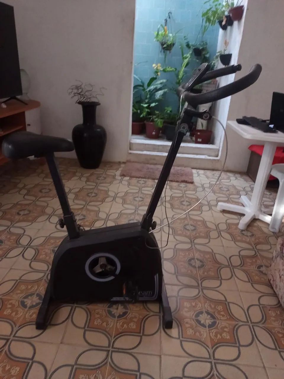 IMPERDÍVEL : BICICLETA ERGOMÉTRICA - Foto 2