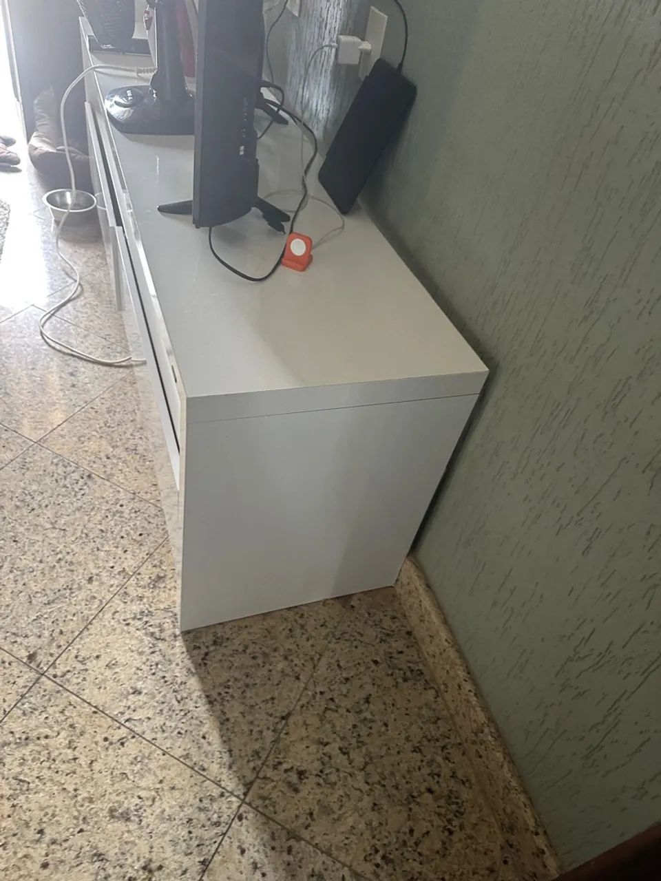 Rack para tv / quarto branco usado  - Foto 2
