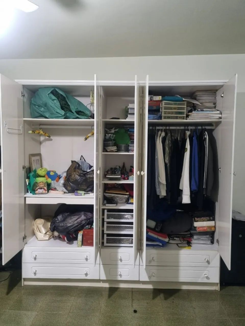Armário de quarto branco - Foto 2