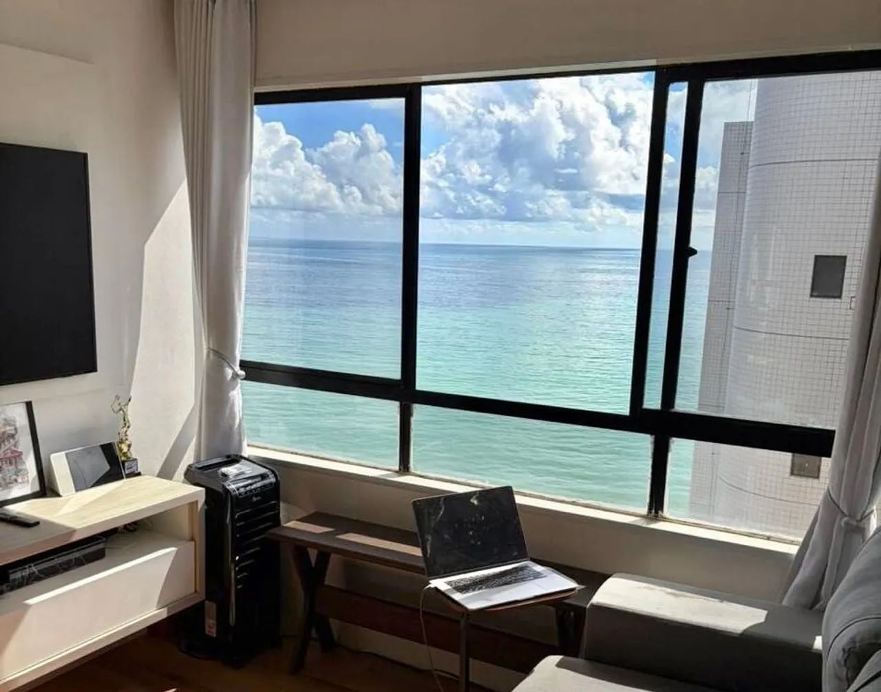 Apartamento Mobiliado com Vista Mar 1 Quarto em Piedade