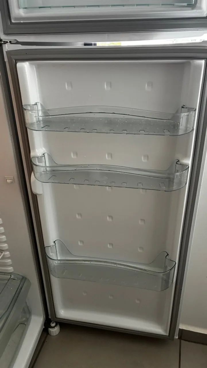 Geladeira Consul 334L CRD37  - Foto 4