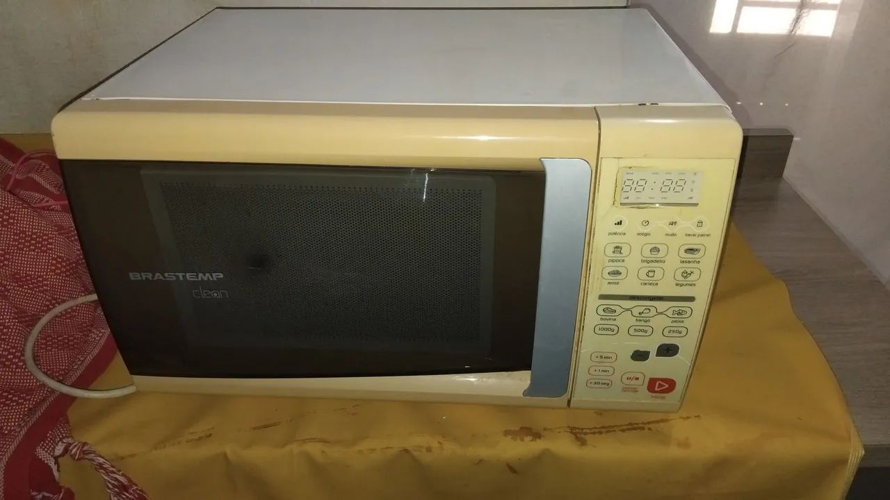 Micro ondas Brastemp clean usado