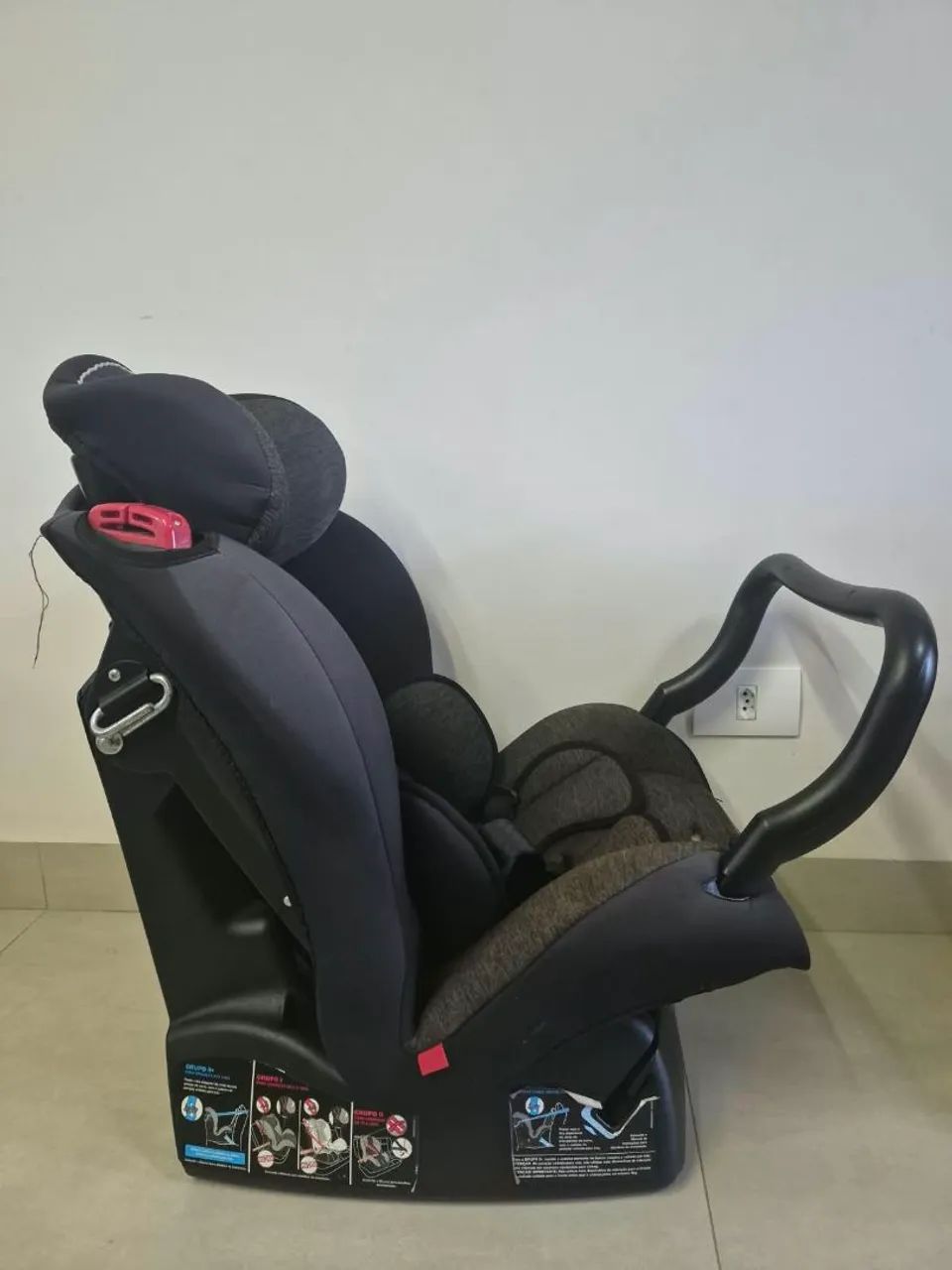 Cadeira para auto Burigotto Matrix Evolution k de 0 a 25 kg. - Foto 2