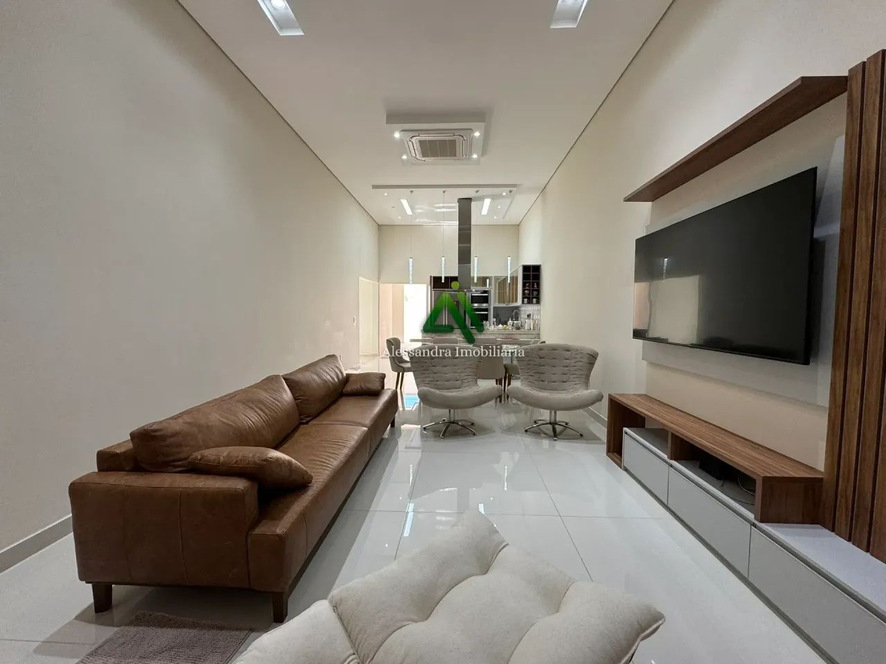 Um imóvel claro com ambientes integrados, ventilação natural por todos os cômodos e uma ár - Foto 4