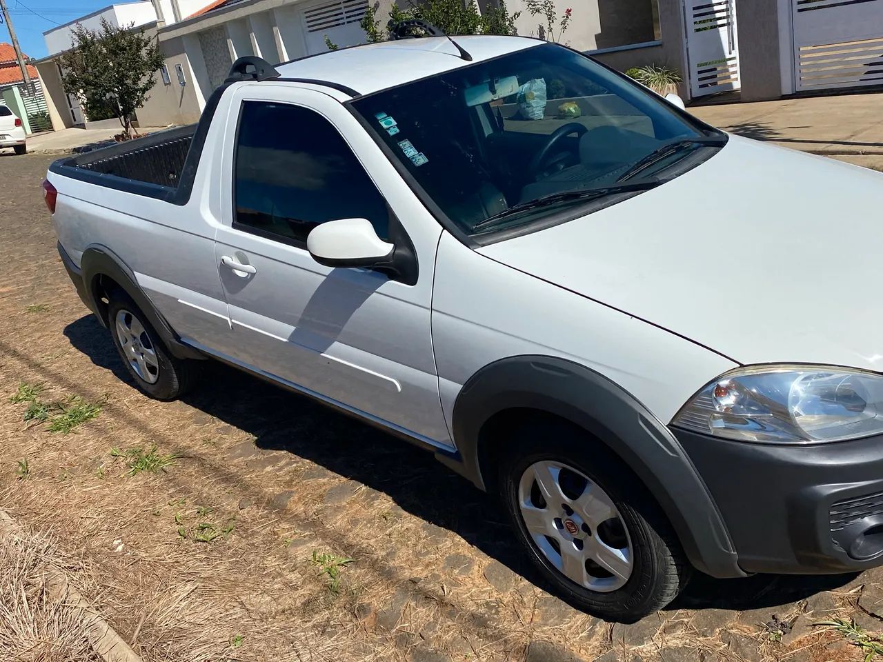 Fiat Strada Working Hard 1.4 Fire Flex 8V CS 2017 - Foto 2