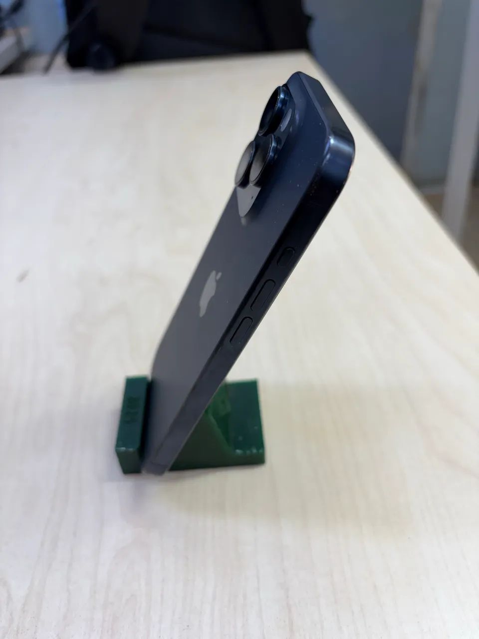 iPhone 15 Pro - 256GB - Foto 3