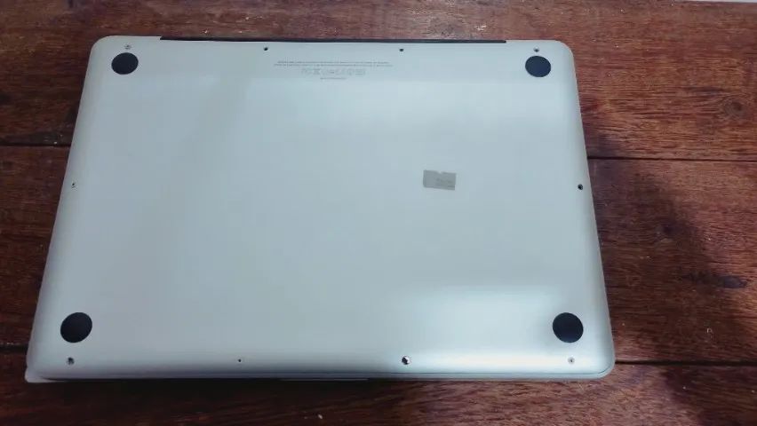 Macbook pro 1278 Retirada de peças  - Foto 2