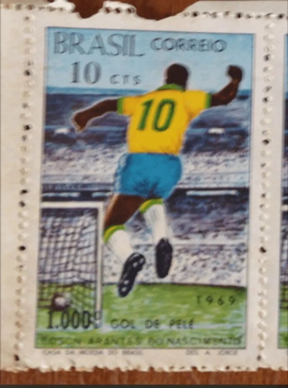 3 selos comemorativo milésimo gol do pelé 1969 - Foto 3