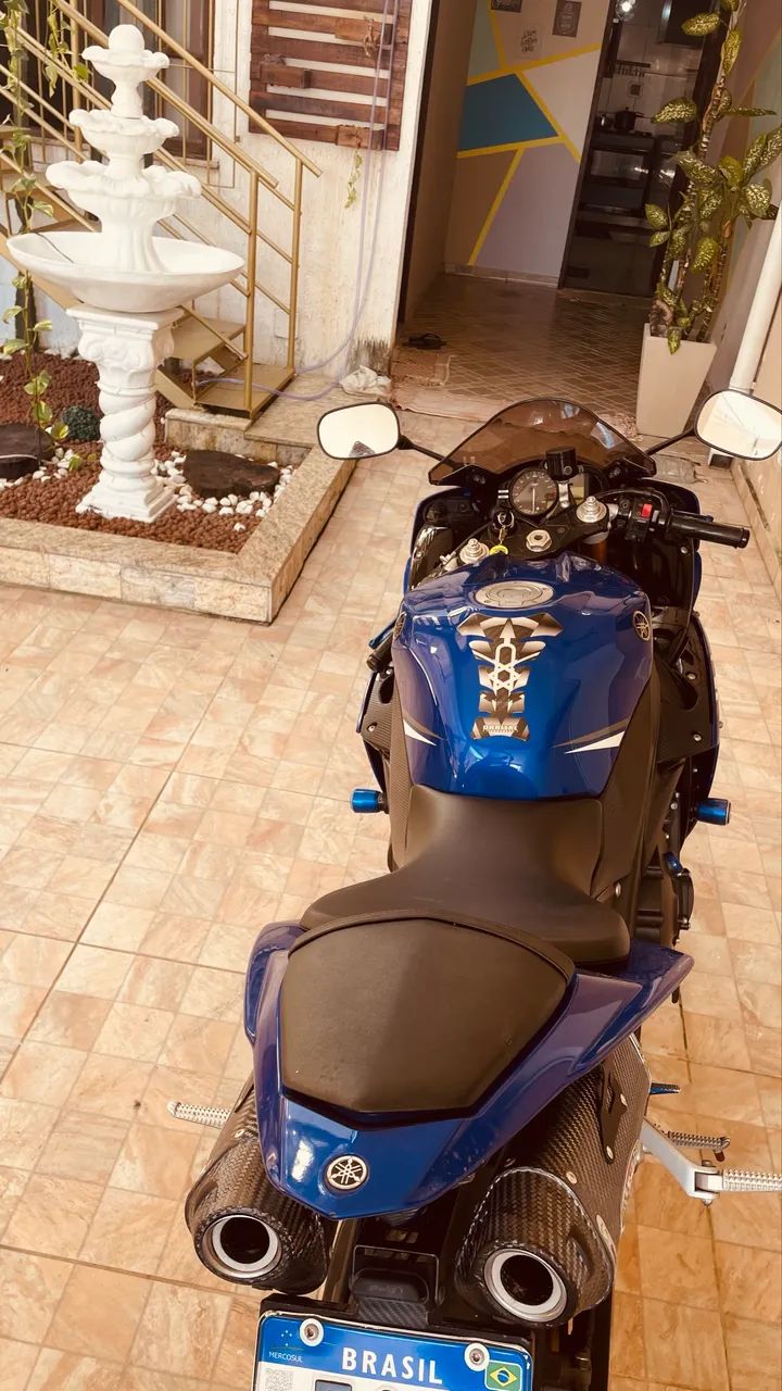 Yamaha R1  - Foto 2