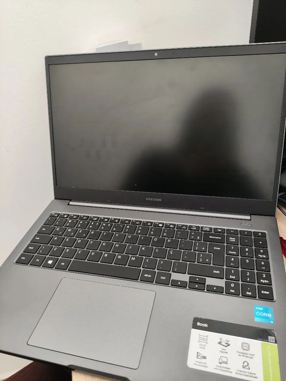 Vende-se notebook Samsung Intel core i3
