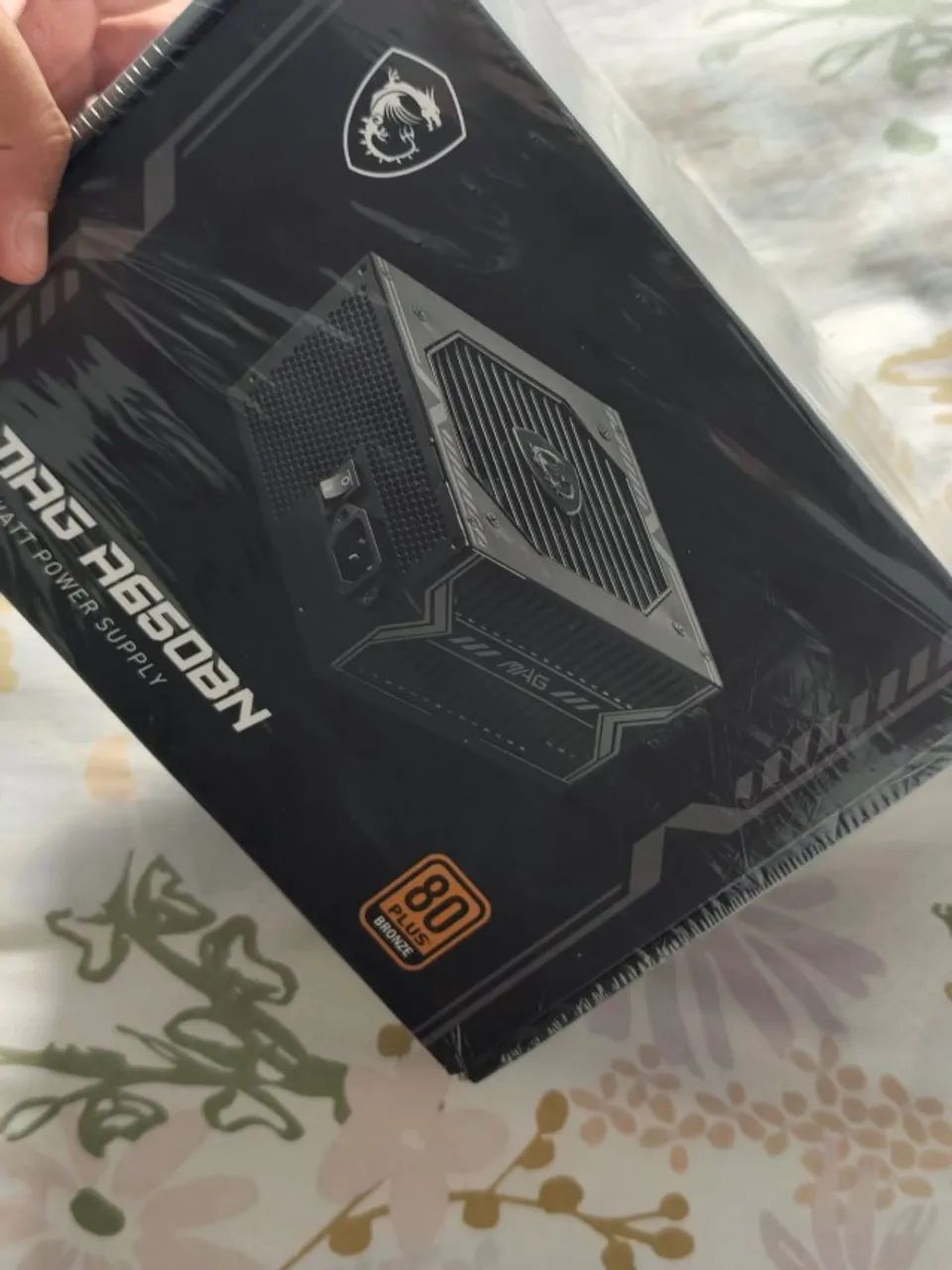Fonte gamer Msi 650w 80 plus Mag