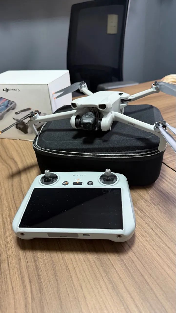 DJI Mini 3 4K + Controle DJI RC com Tela + Bag e Caixa Original - Foto 2