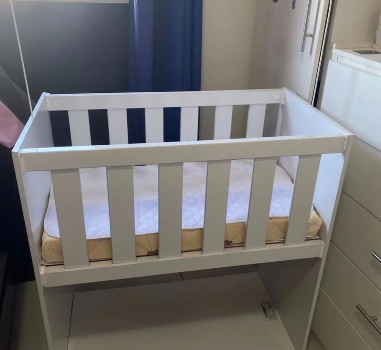Mini berço, bebê conforto e Dossel com mosquiteiro  - Foto 3