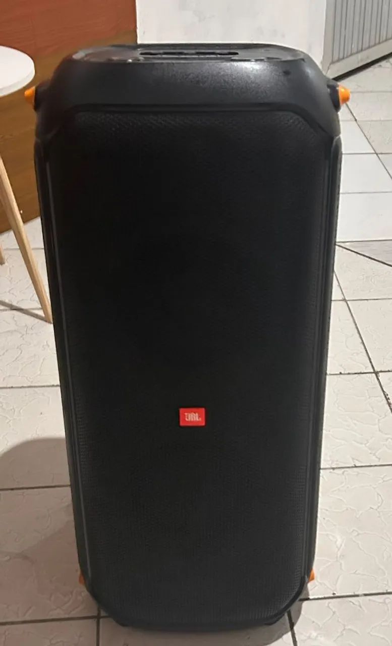 Caixa de som jbl 710 Partybox