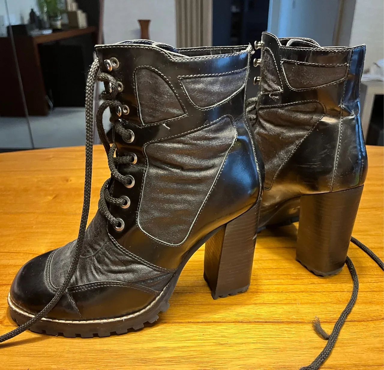 Bota  - Foto 3