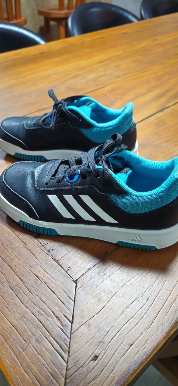 Twnis adidas em couro menino n. 34