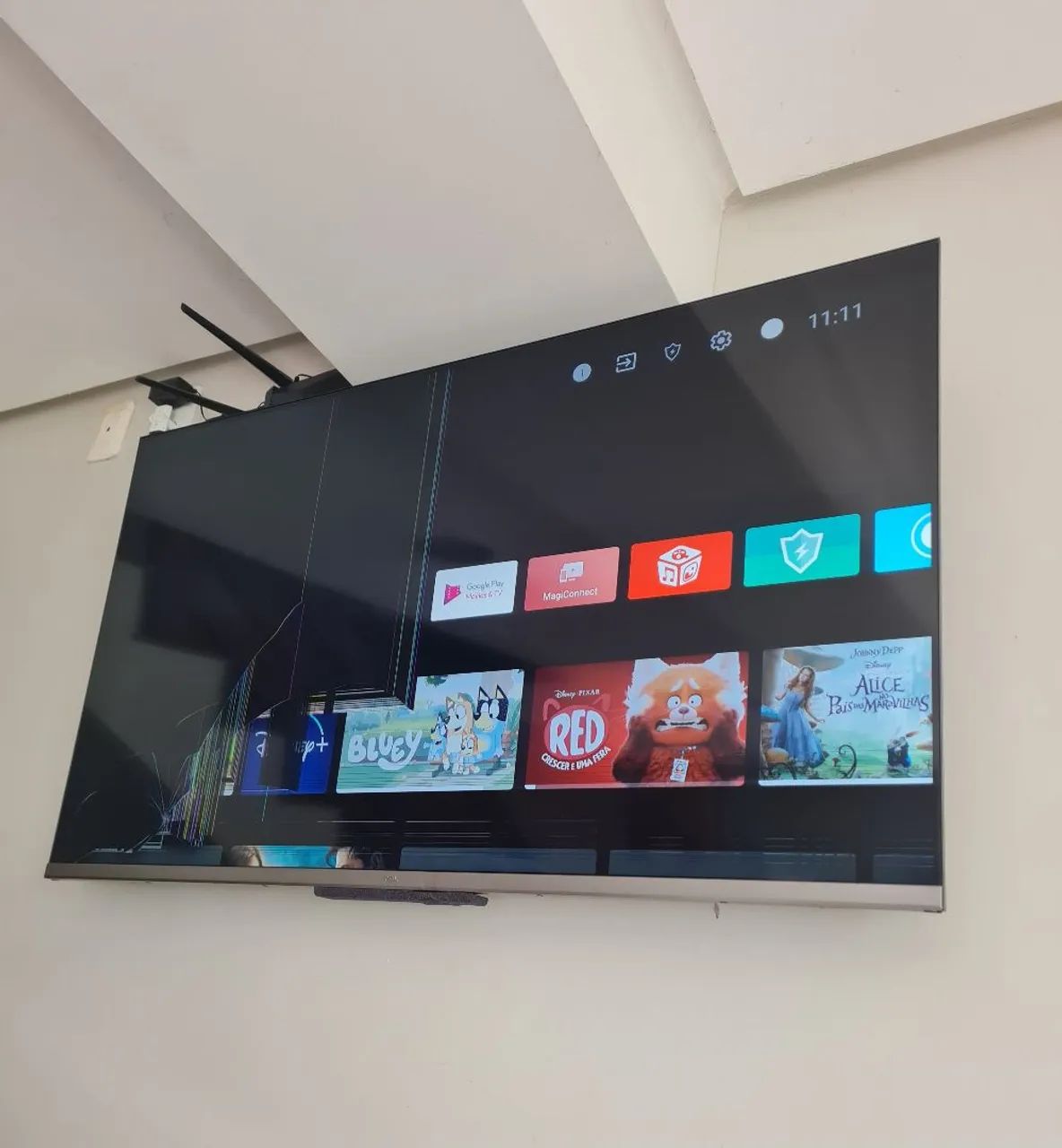 TV SMART COM DEFEITO - Riscos na Tela.55 polegadas SEMI NOVA. Apenas 220.00 ac pix - Foto 5