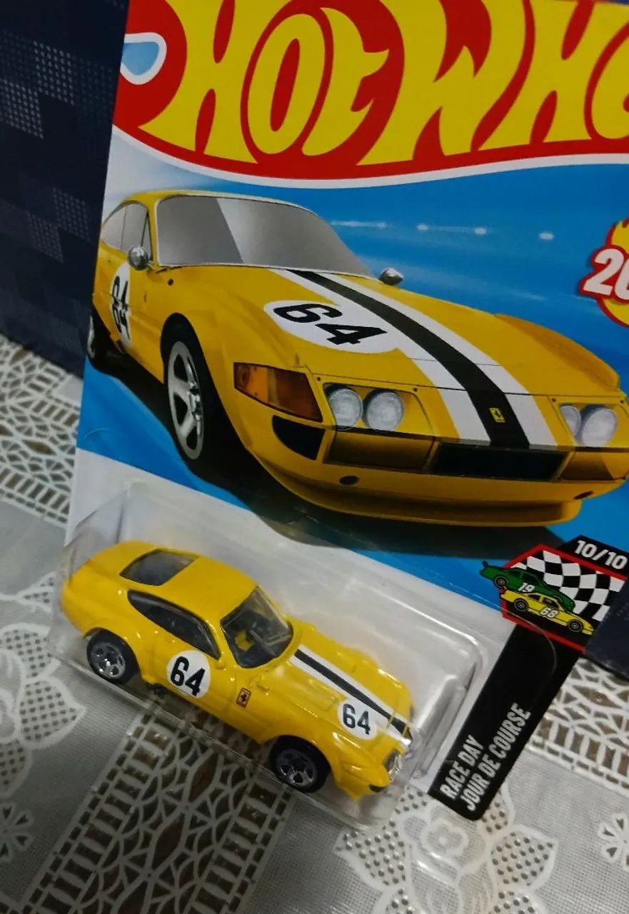 Hot Wheels Ferrari 365 GTB4 Competizione  - Foto 4
