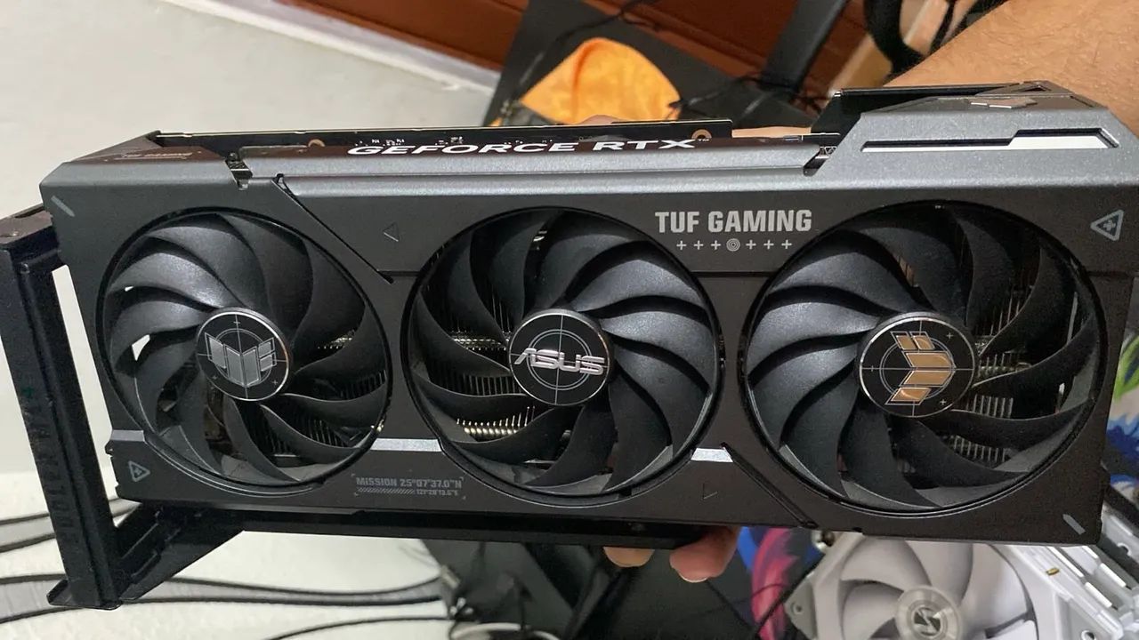 RTX 4060 Ti ASUS TUF GAMING - Foto 4
