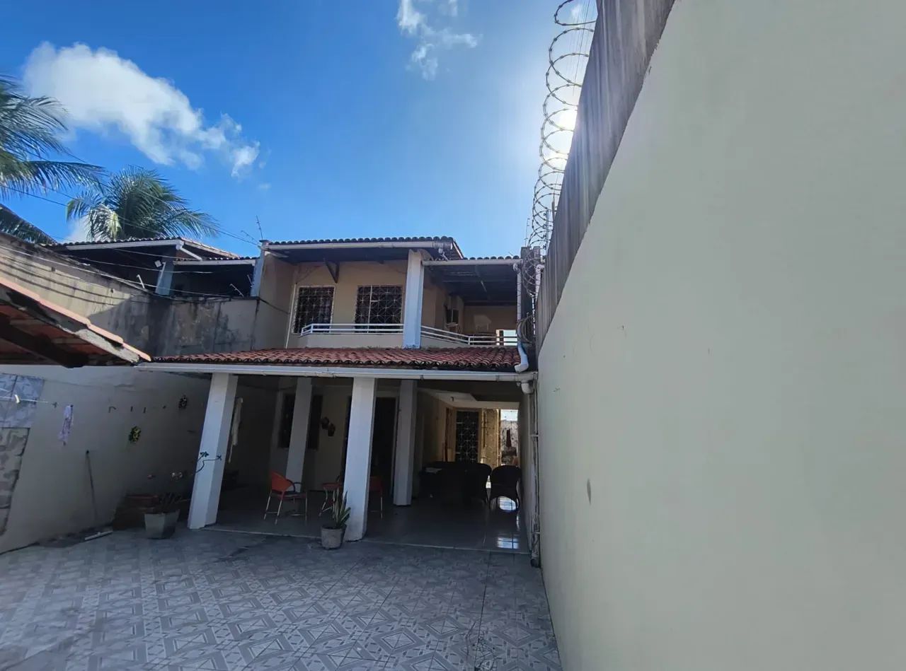 Casa Duplex no Jardins das Oliveiras