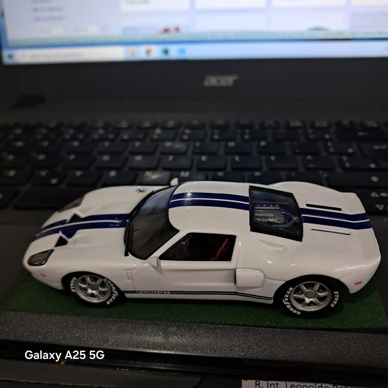 Ford GT 40 Miniatura Esc. 1:43 - Foto 3