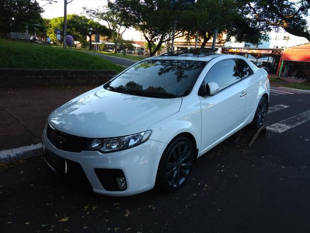 KIA MOTORS CERATO KOUP 2.0 16V AUT. 2011 - 562193647  OLX